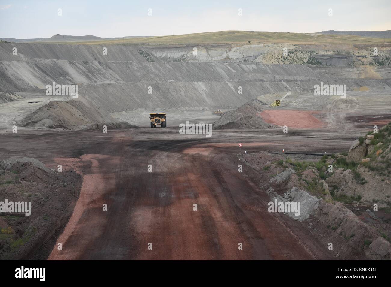 Powder River Road High Resolution Stock Photography and Images Alamy