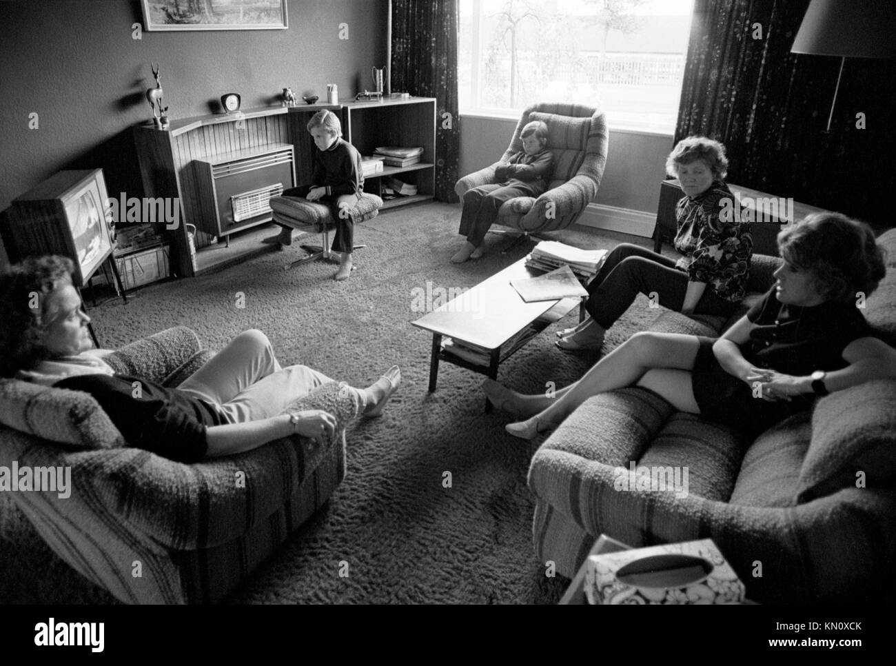 Sitting room 1970s hi-res stock photography and images - Alamy