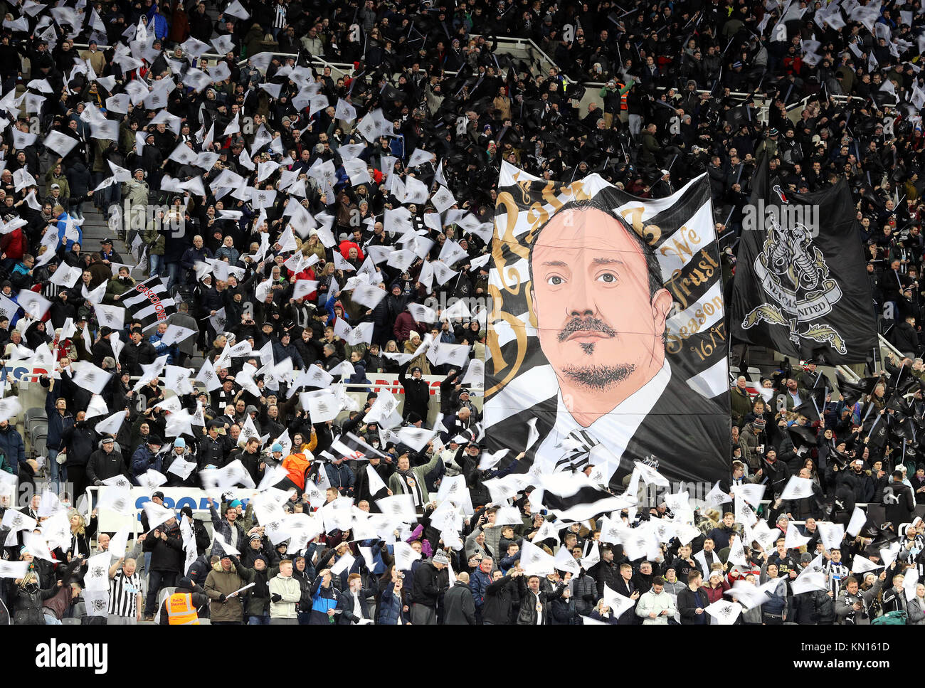 newcastle-fans-show-their-support-in-the-stands-during-the-premier-KN161D.jpg