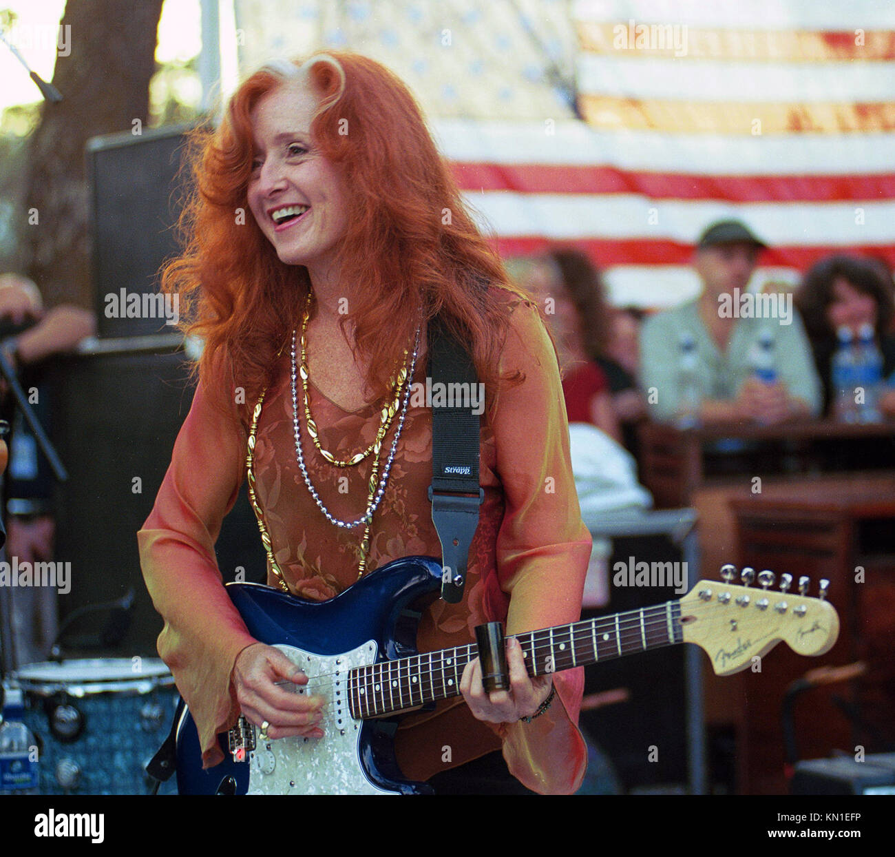 SONOMA, CA - 2001: Bonnie Raitt pictured performing in Sonoma
