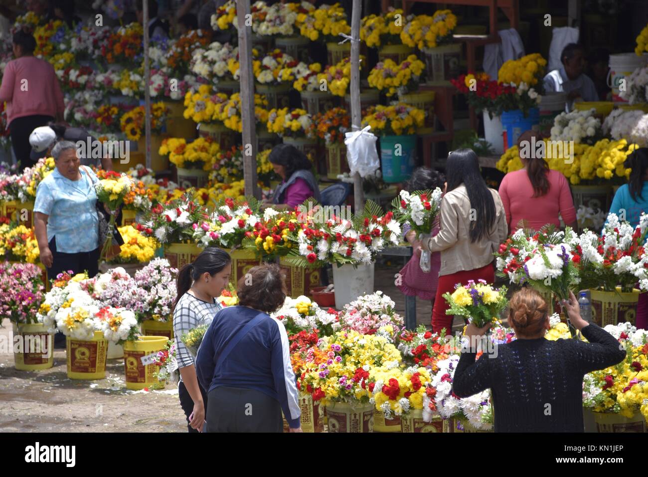 Lima, Peru - November 2nd, 2017: Flowers on sale near the Parque del Recuerdo cemetery ahead of the Day of the Dead holidays. Lima, Peru Stock Photo