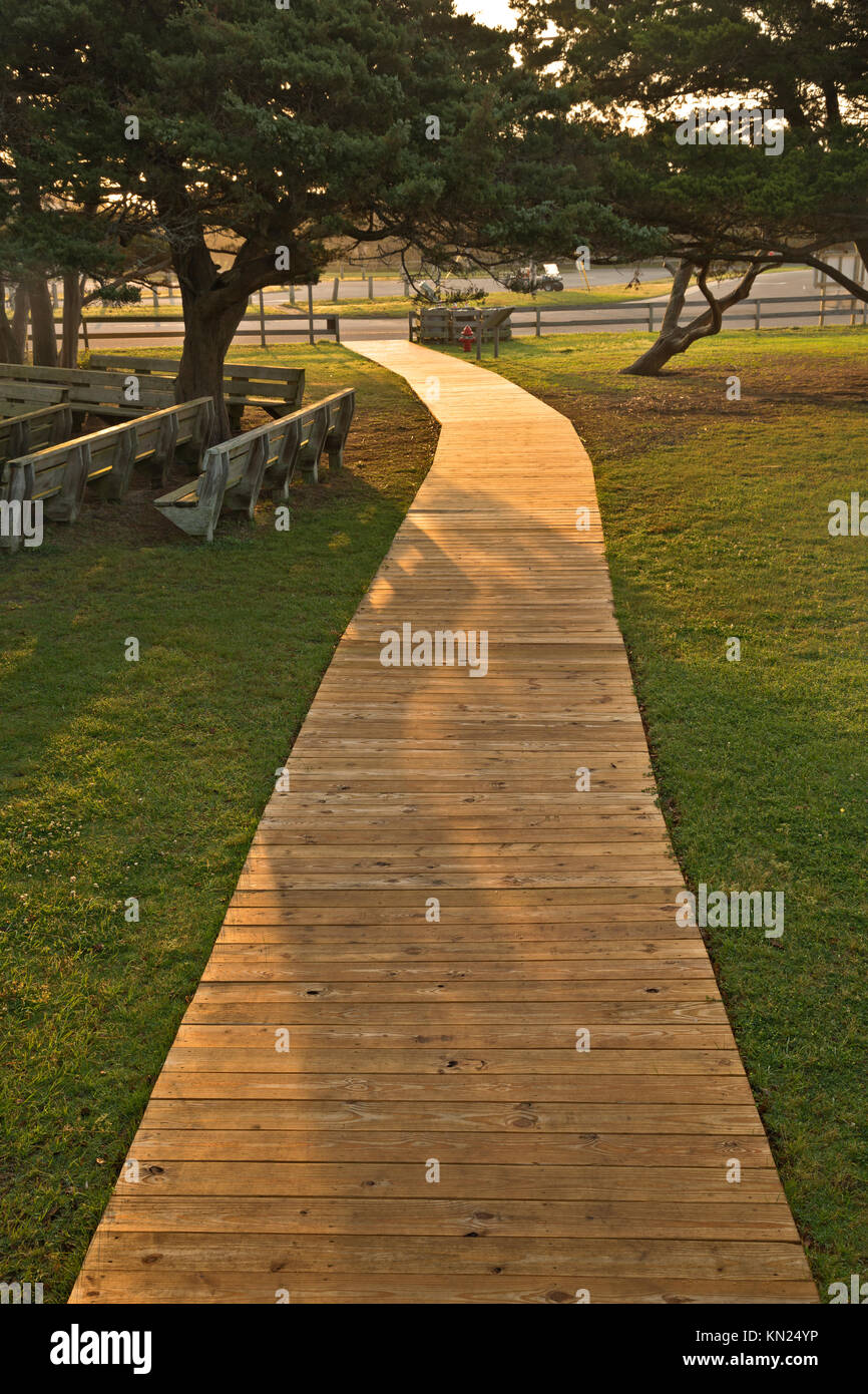 NC01039-00...NORTH CAROLINA - Boardwalk at the Cape Hatteras National Seashore Visitor Center in the town of Ocracoke. Stock Photo