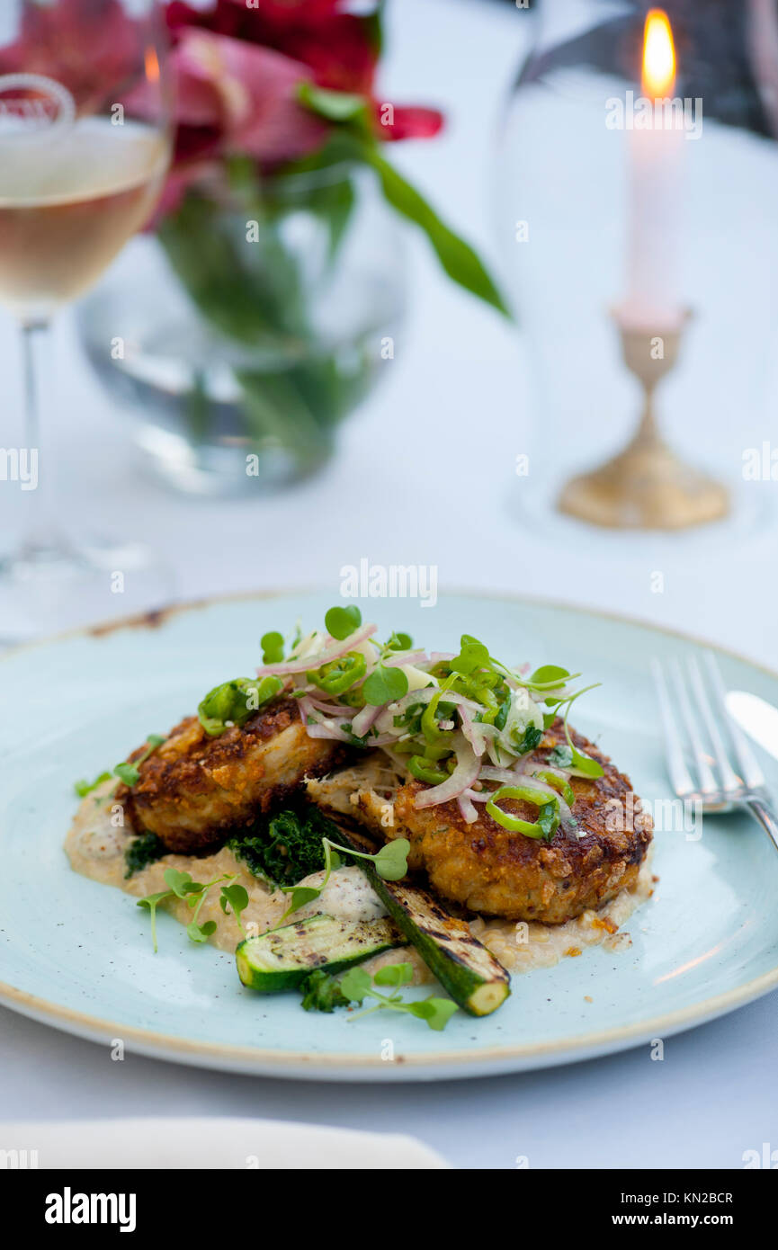 Crab cakes, virginia hires stock photography and images Alamy