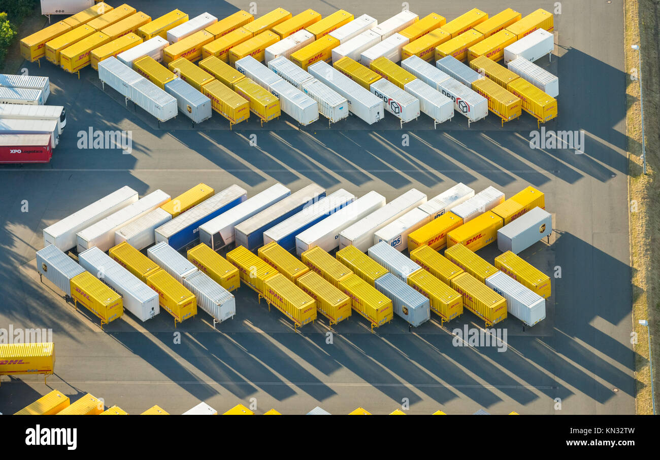DHL trailers, logistics center with truck trailers in a herringbone pattern, Amazon Logistics Werne, logistics center, Internet commerce, Werne, Ruhr, Stock Photo