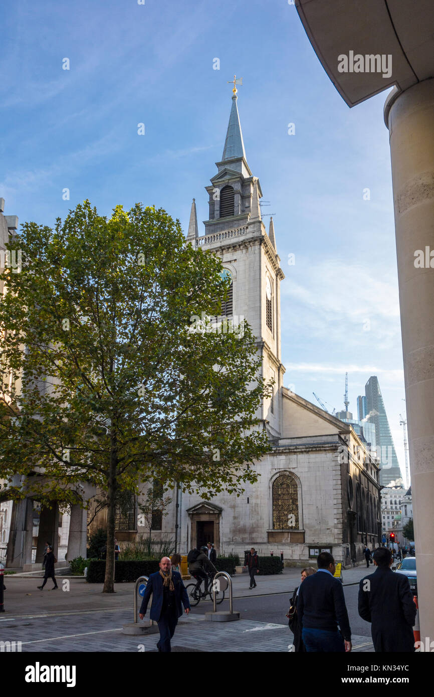 St Lawrence Jewry by Sir Christopher Wren, 17th-century church and official church of the Lord Mayor of London. Guildhall Yard, Gresham Street, City o Stock Photo