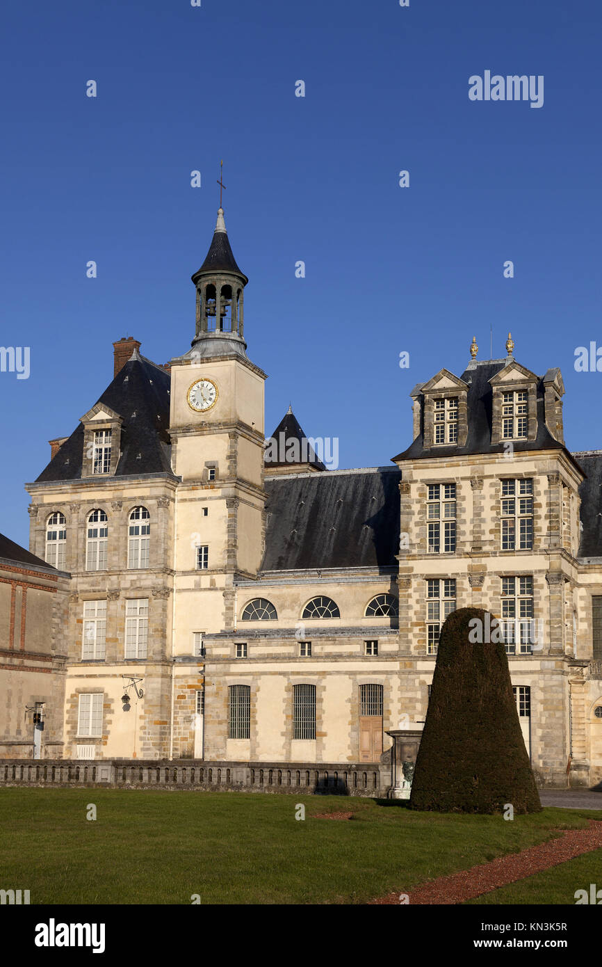 Château De Fontainebleau Old Hi-res Stock Photography And Images - Alamy