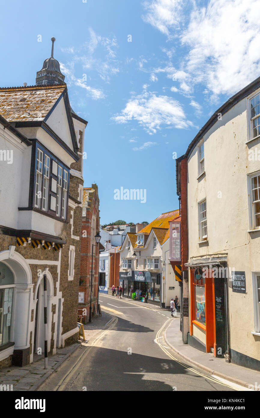 The A3052 gets very narrow as it passes through Bridge Street in Lyme ...