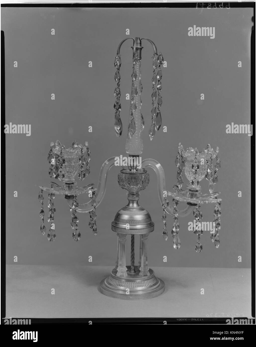 Candelabrum MET 148999 1122 British, Candelabrum, 1800?1830, Blown