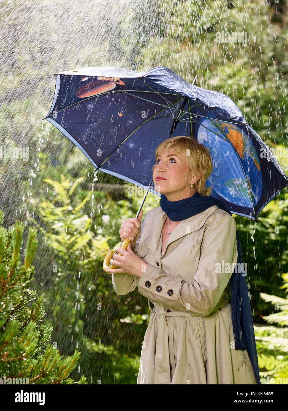 Beautiful mature woman summer hi-res stock photography and images - Alamy