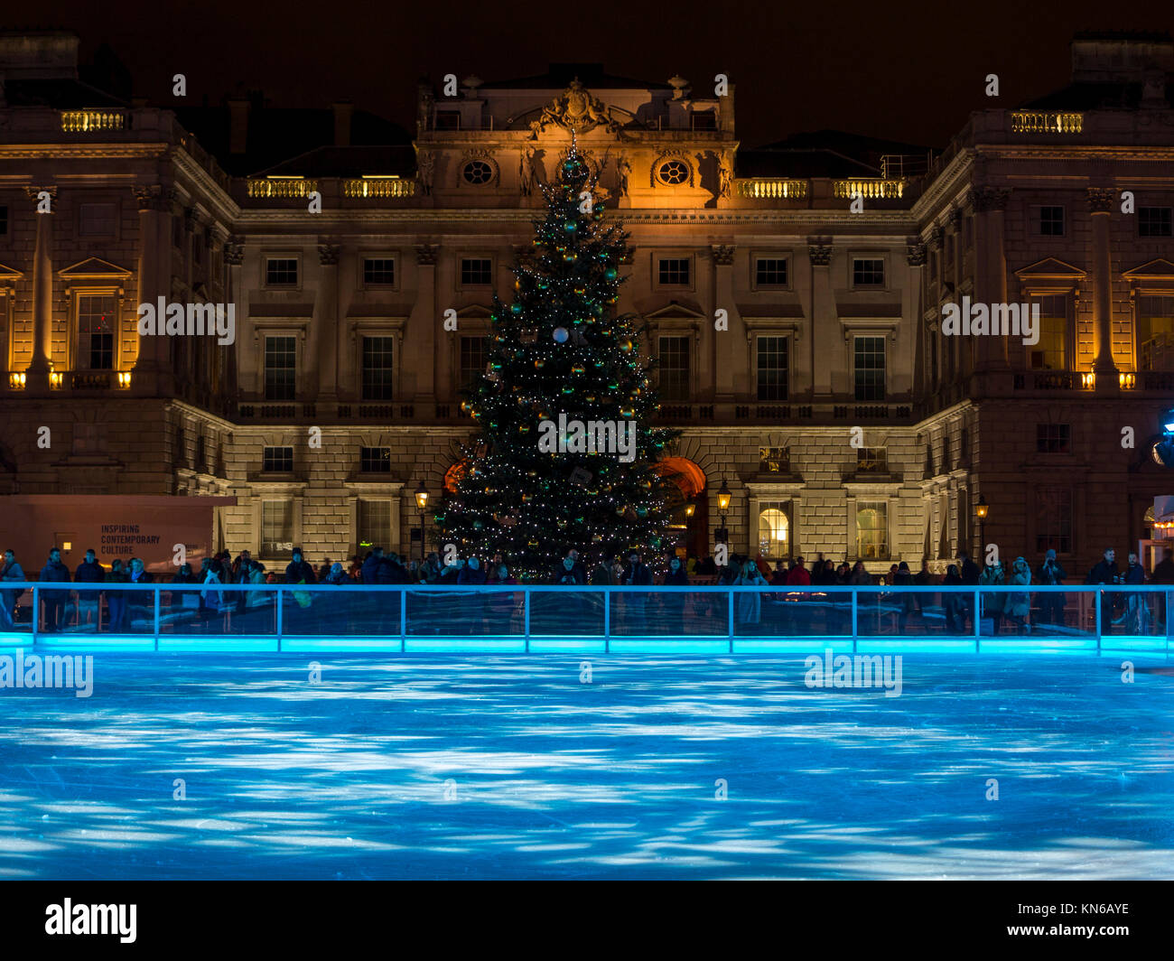 Skaters enjoying the ice rink at Christmas time at Somerset House Stock ...