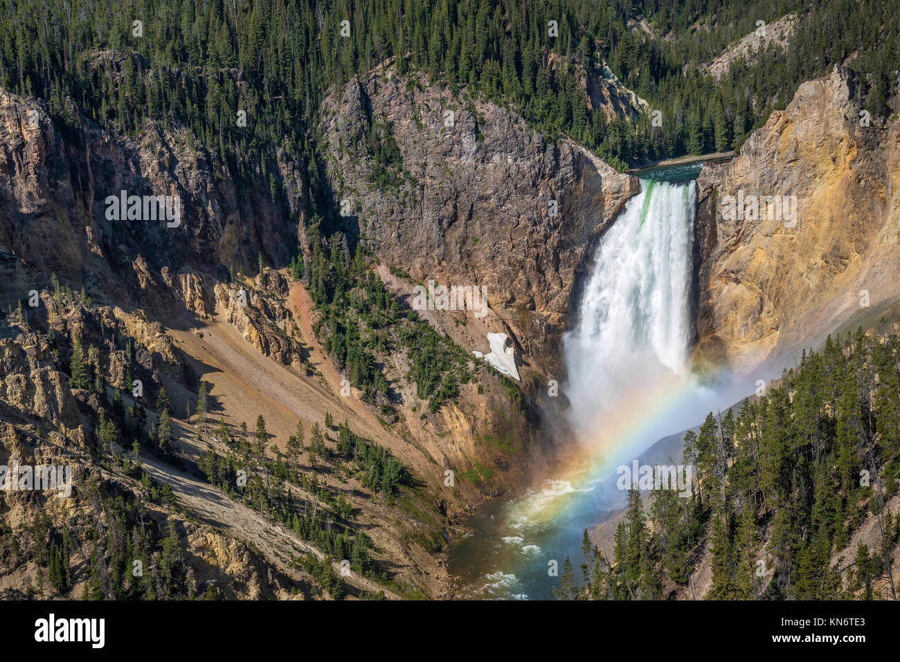 Lower Falls and rainbow from Lookout Point, Grand Canyon of the Yellowstone River, Yellowstone National Park, Wyoming, USA. Stock Photo