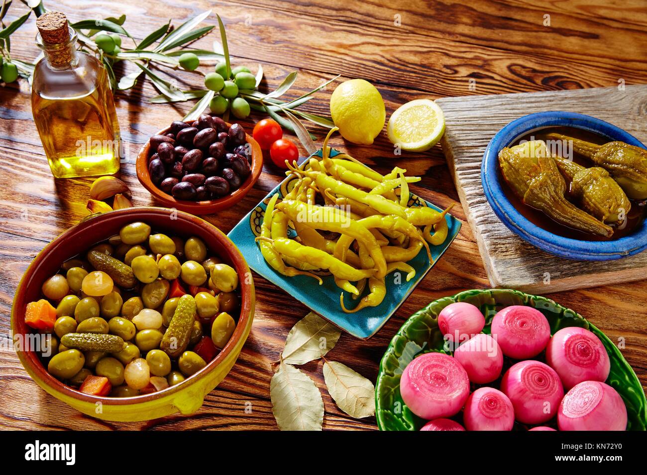 Spanish Pickles High Resolution Stock Photography and Images Alamy