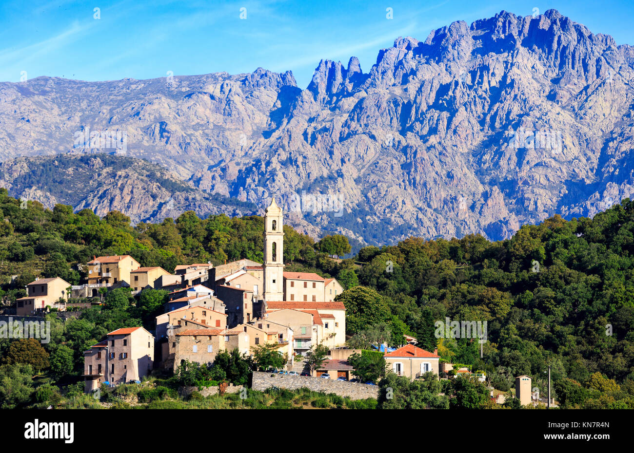 Carbuccia Gite En Corse Du Sud Vue Sur Le Village à Carbuccia