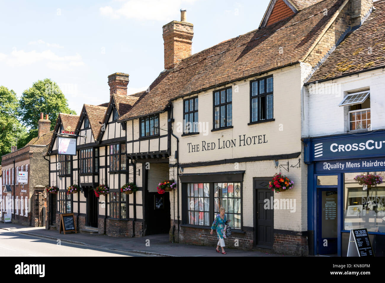 16th century the red lion hotel high street wendover buckinghams hires