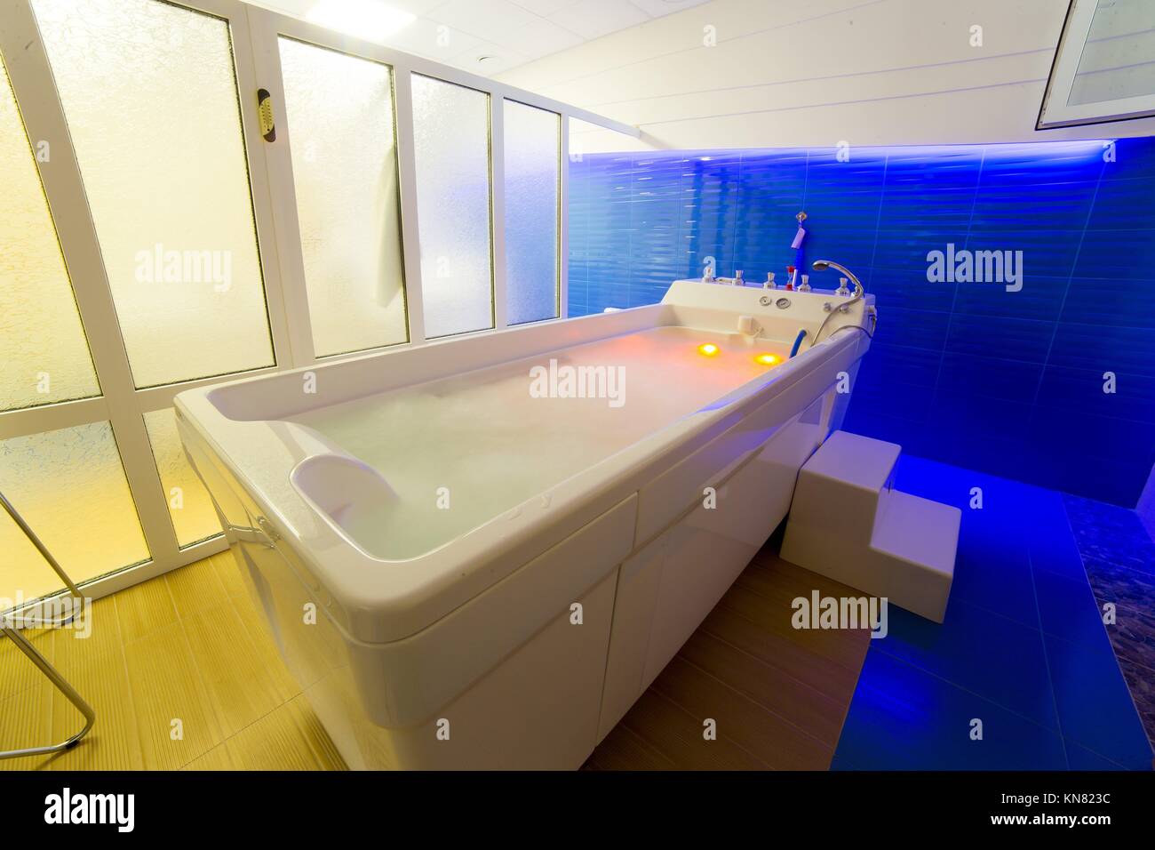 SPA bath interior bathtube room water relax Stock Photo Alamy