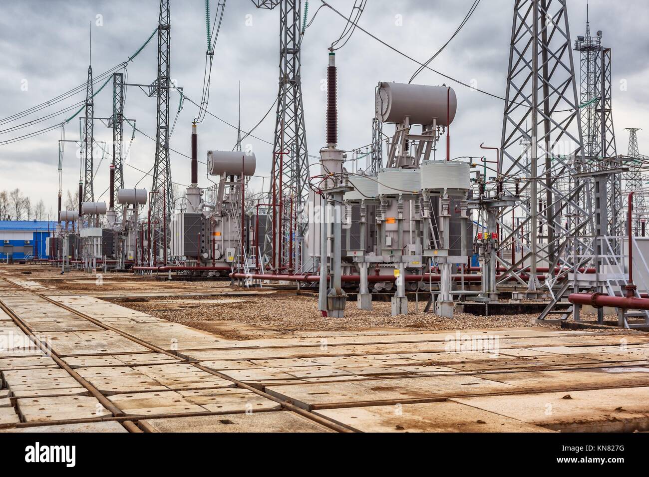 electric-power-plant-power-transmission-hi-res-stock-photography-and