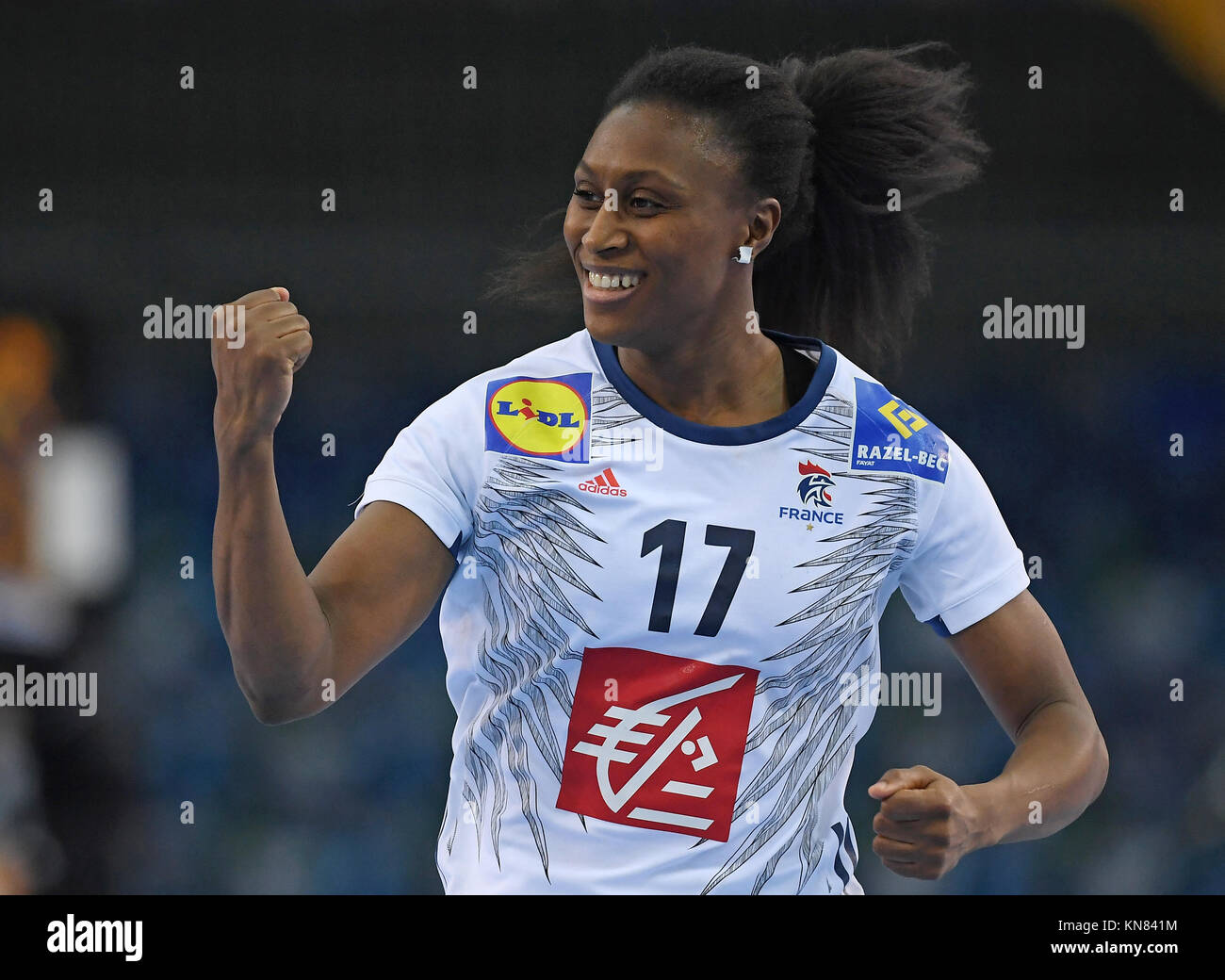 HAND BALL - WOMEN - MUNDIAL 2007 - PREPARATION - NANTES (FRA) - 27/02/2007  - PHOTO : JEAN-MARC MOUCHET / DPPI FRIENDLY GAME - FRANCE V CHINA -  ALEXANDRA LACRABERE (FRA Stock Photo - Alamy