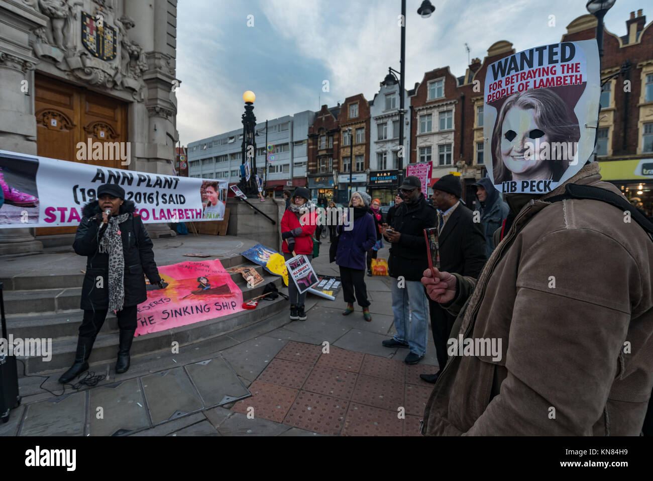 December 9, 2017 - London, UK. 9th December 2017. One of Ann Plant's neighbours speaks at the vigil and protest at Lambeth Town Hall in tribute to the Cressingham Gardens resident and leading campaigner who died of cancer in December 2016, spending her final months still fighting to prevent the demolition of her home and her community by the council Credit: ZUMA Press, Inc./Alamy Live News Stock Photo