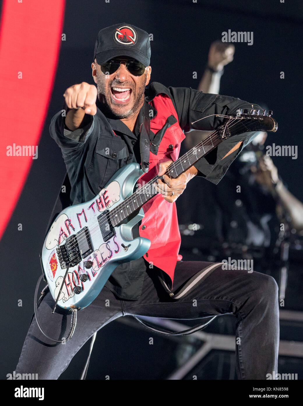 Inglewood, California, USA. 9th Dec, 2017. TOM MORELLO of Prophets of Rage  during the 2017 KROQ 106.7 Almost Acoustic Christmas at The Forum in  Inglewood, California Credit: Daniel DeSlover/ZUMA Wire/Alamy Live News