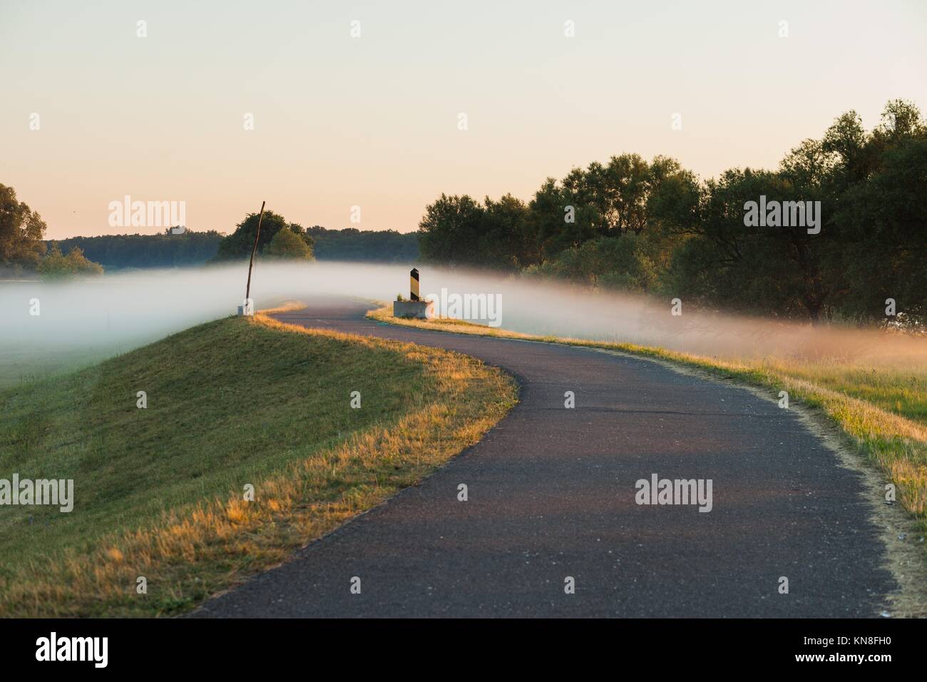 Marine inversion layer hi-res stock photography and images - Alamy