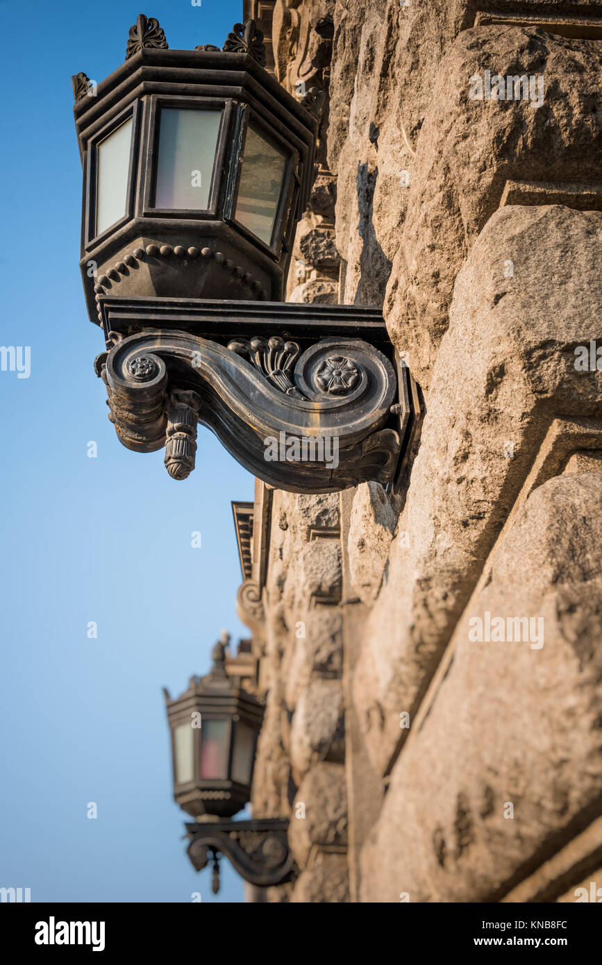 Antique street lamp in hi-res stock photography and images - Alamy