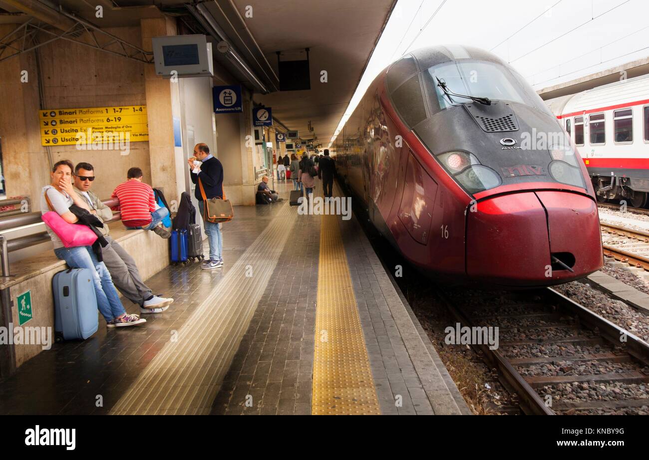 Central train station Bologna, Italy Stock Photo Alamy