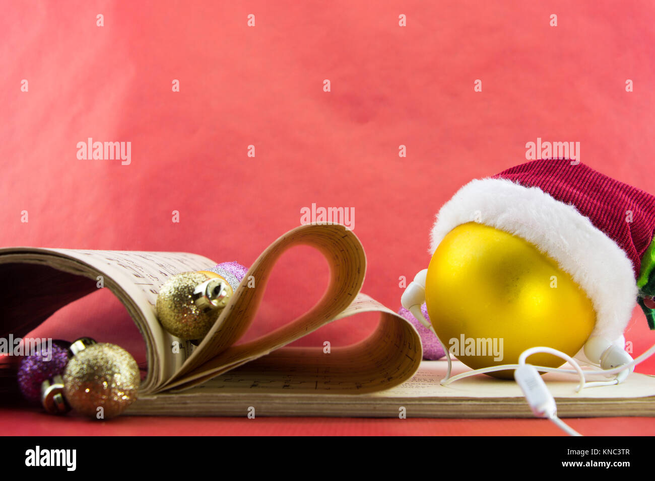 Jingle bells hi-res stock photography and images - Alamy