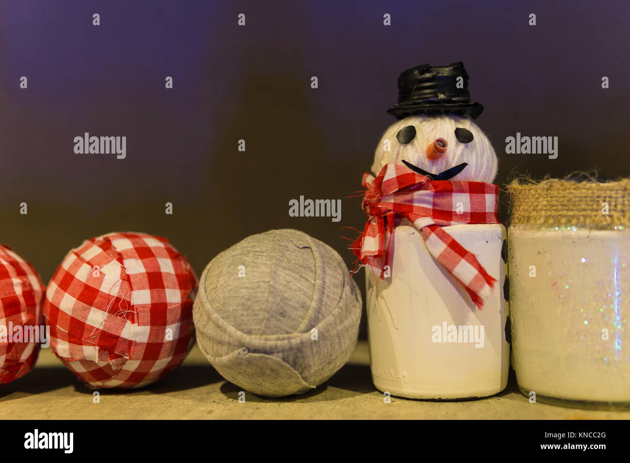 Christmas table decorations Stock Photo - Alamy