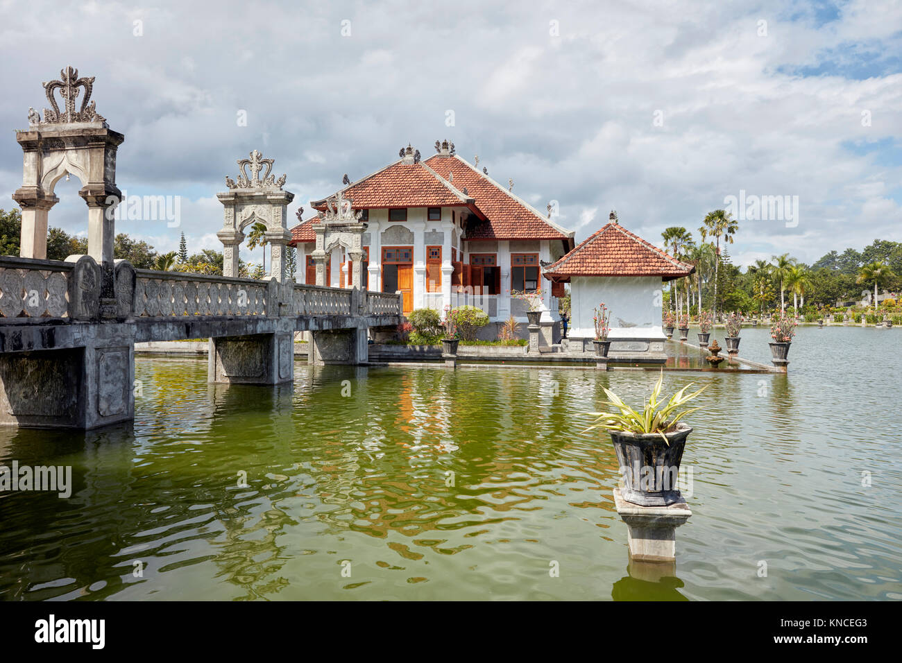 The Gili Bale, main building of the Ujung Water Palace (Taman Ujung), also  known as Sukasada Park. Karangasem Regency, Bali, Indonesia Stock Photo -  Alamy