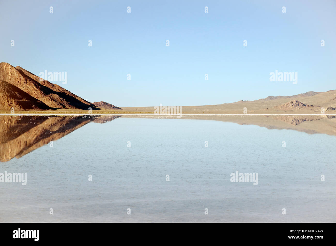 Bonneville Salt Flats Mirror Stock Photo - Alamy