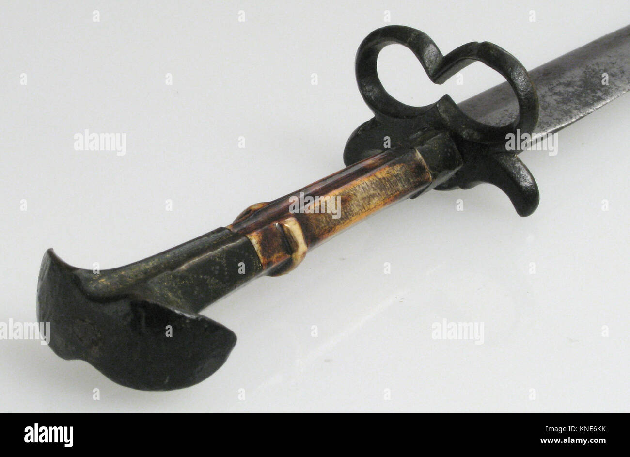 This ancient dagger demonstrates fine craftsmanship and design ...