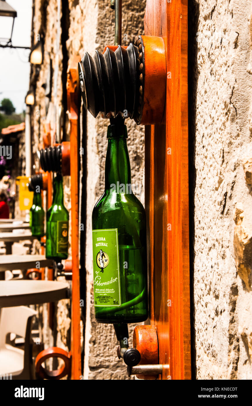 Cider pump hires stock photography and images Alamy