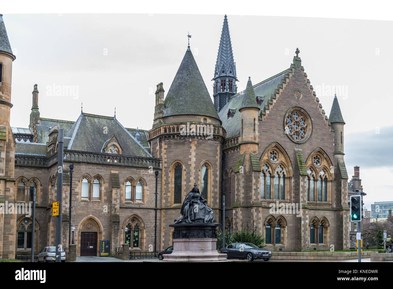 Dundee,Scotland,UK-Dercember 05,2017: The city centre of Dundee with the McManus Galleries and Queen Victoria's Statue. Stock Photo