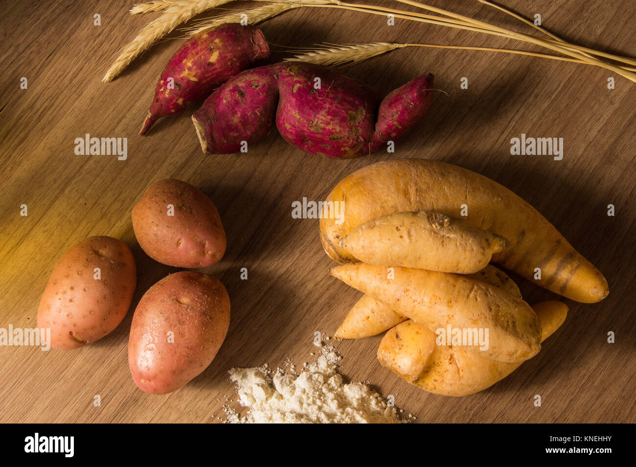 Large potatoes hires stock photography and images Alamy
