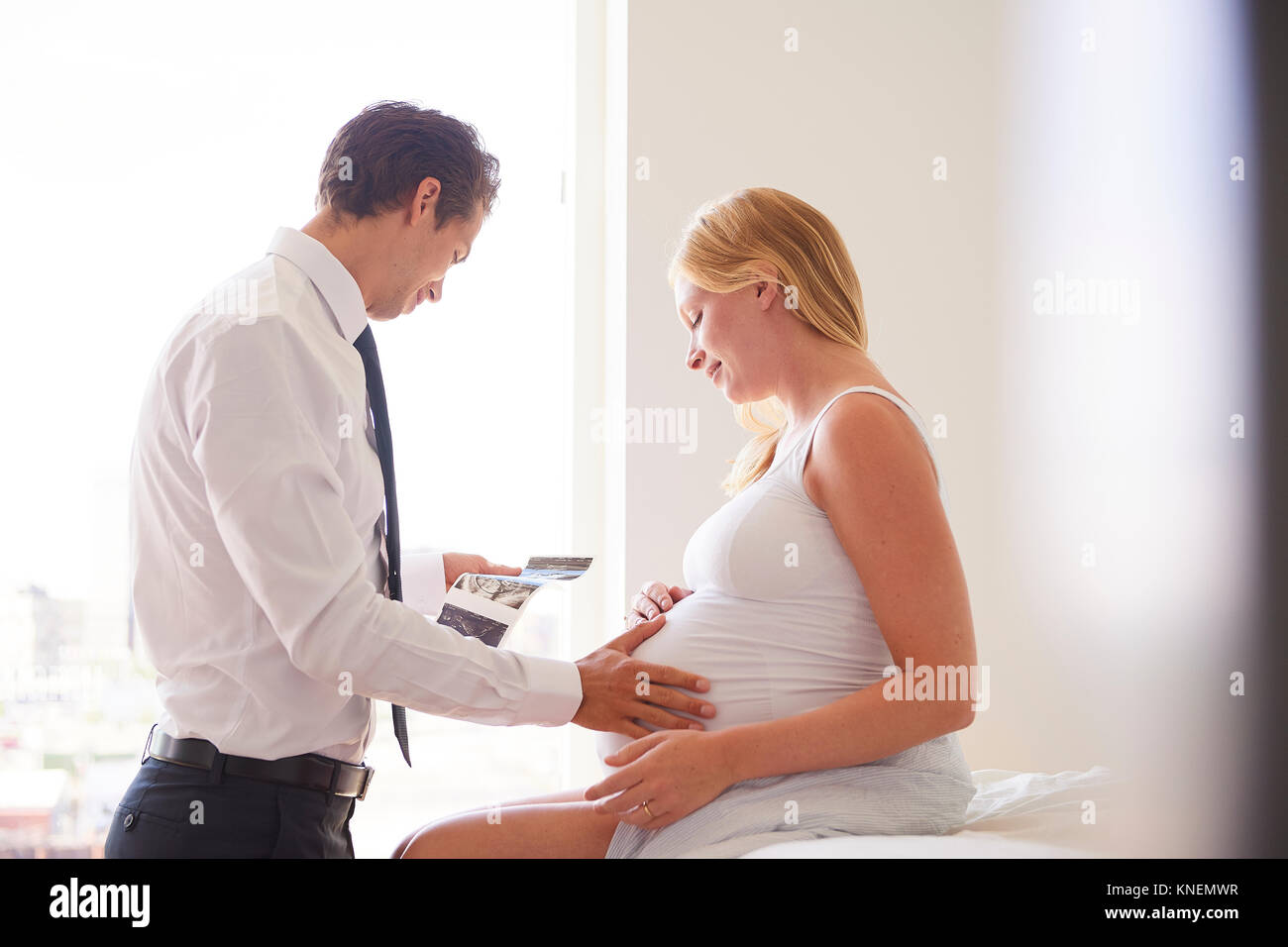Ultrasound stomach man hi-res stock photography and images - Alamy