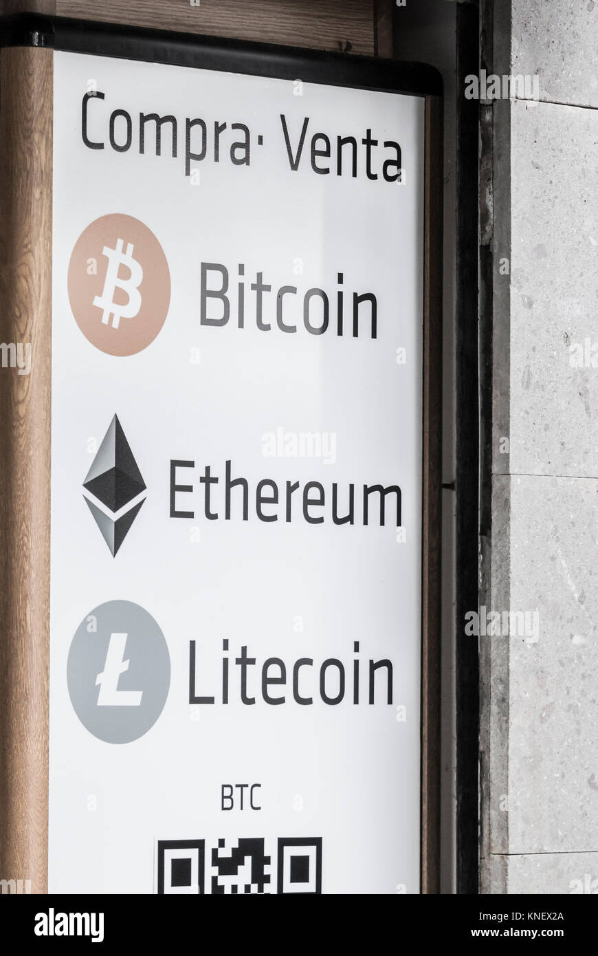 Bureau de Change in Spain offering Bitcoin and other cryptocurrency  transactions. Compra Venta (Spanish for buy and sell Stock Photo - Alamy