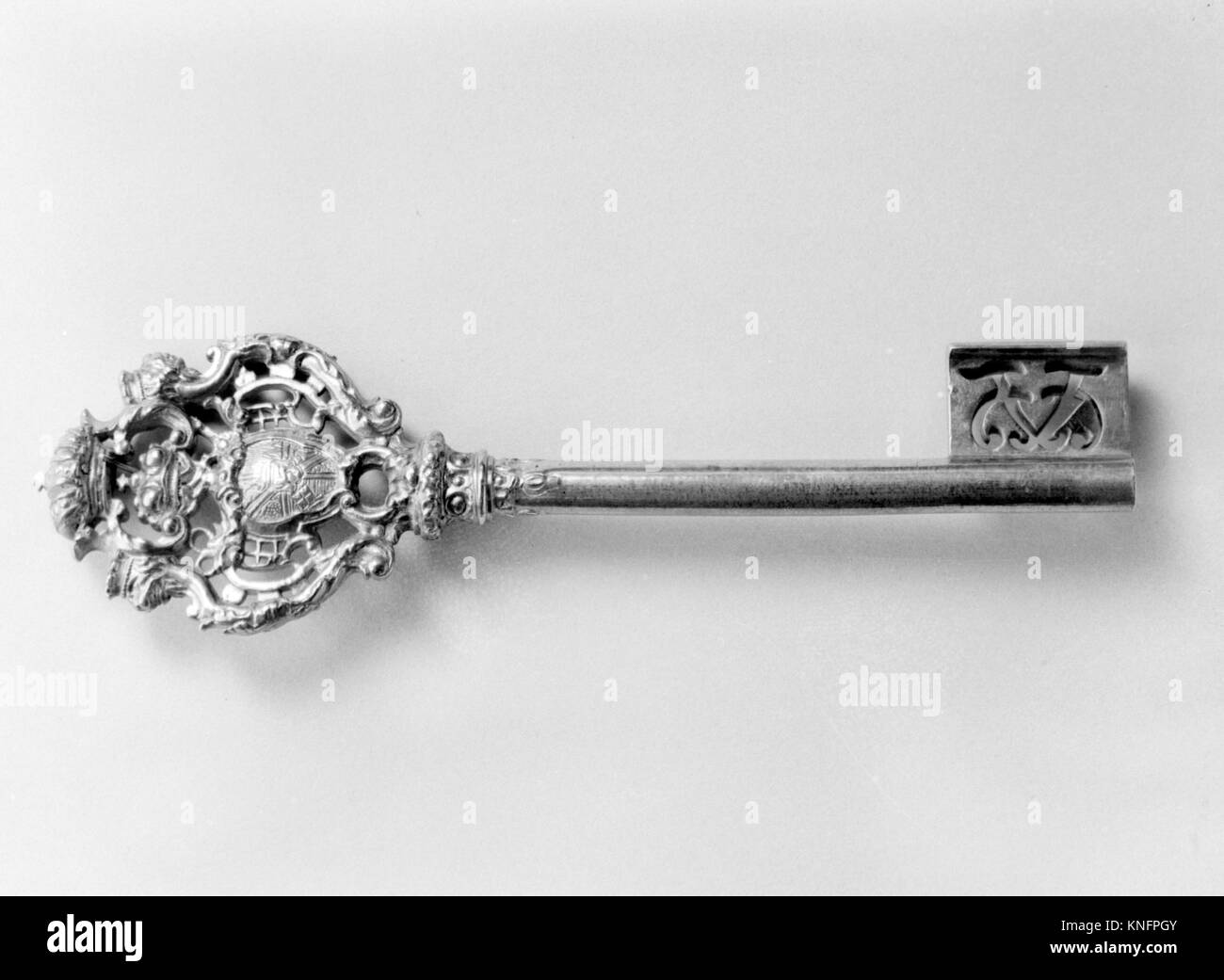 Chamberlain's key MET 138847 187104 German, Chamberlain's key, 18th century, Gilt bronze, H. 6 5/8 in.  (16.8 cm). The Metropolitan Museum of Art, New York. Gift of Henry G. Marquand, 1887 (87.11.637) Stock Photo