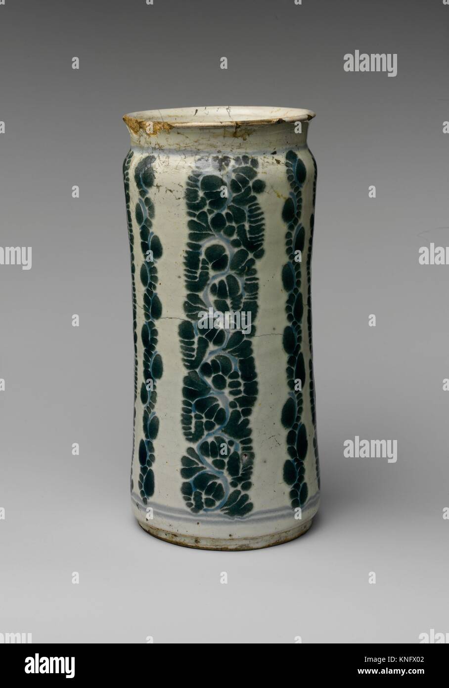 Dating apothecary jars