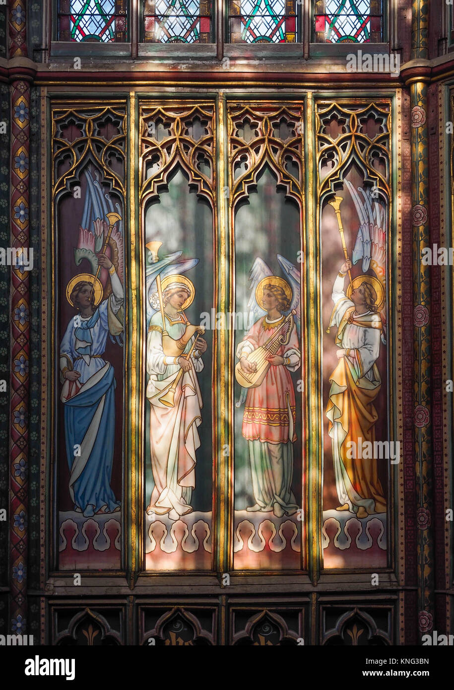 Wooden screens hi-res stock photography and images - Alamy