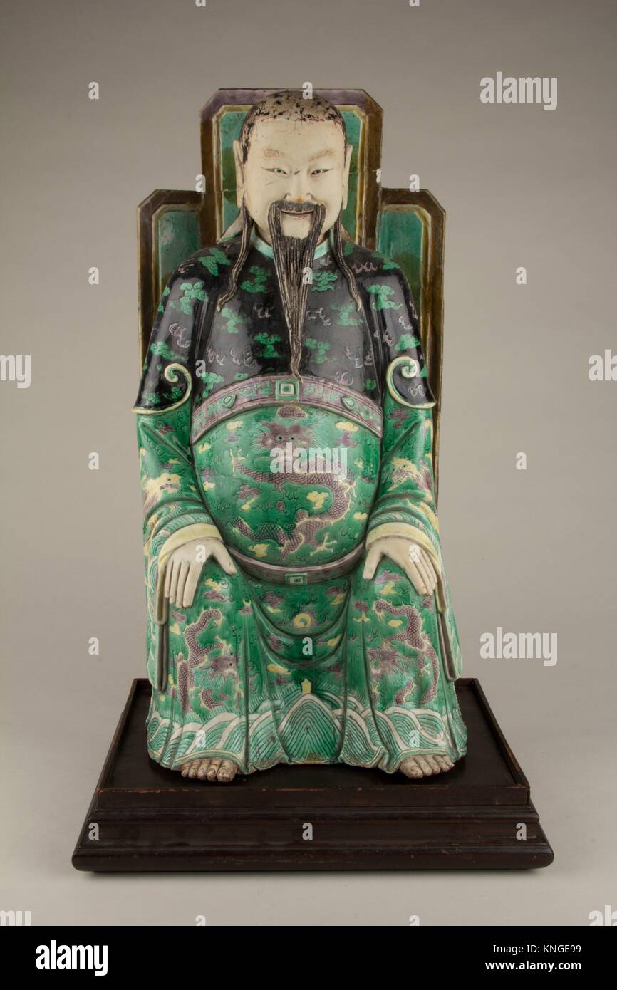 Figure. Period: Qing dynasty (1644-1911), Kangxi period (1662-1722); Culture: China; Medium: Porcelain with polychrome enamels; Dimensions: H. 19 1/2 Stock Photo