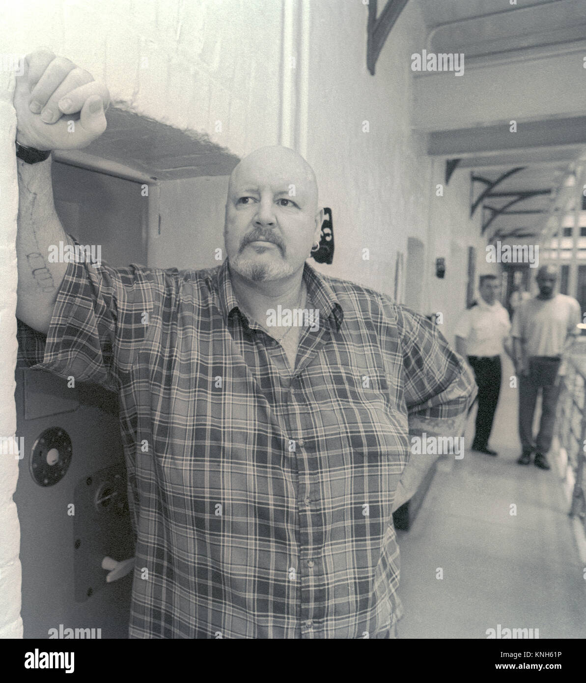 Inmate on prison wing, HMP Winchester, Winchester, Hampshire, United Kingdom. 10 May 2001. Stock Photo