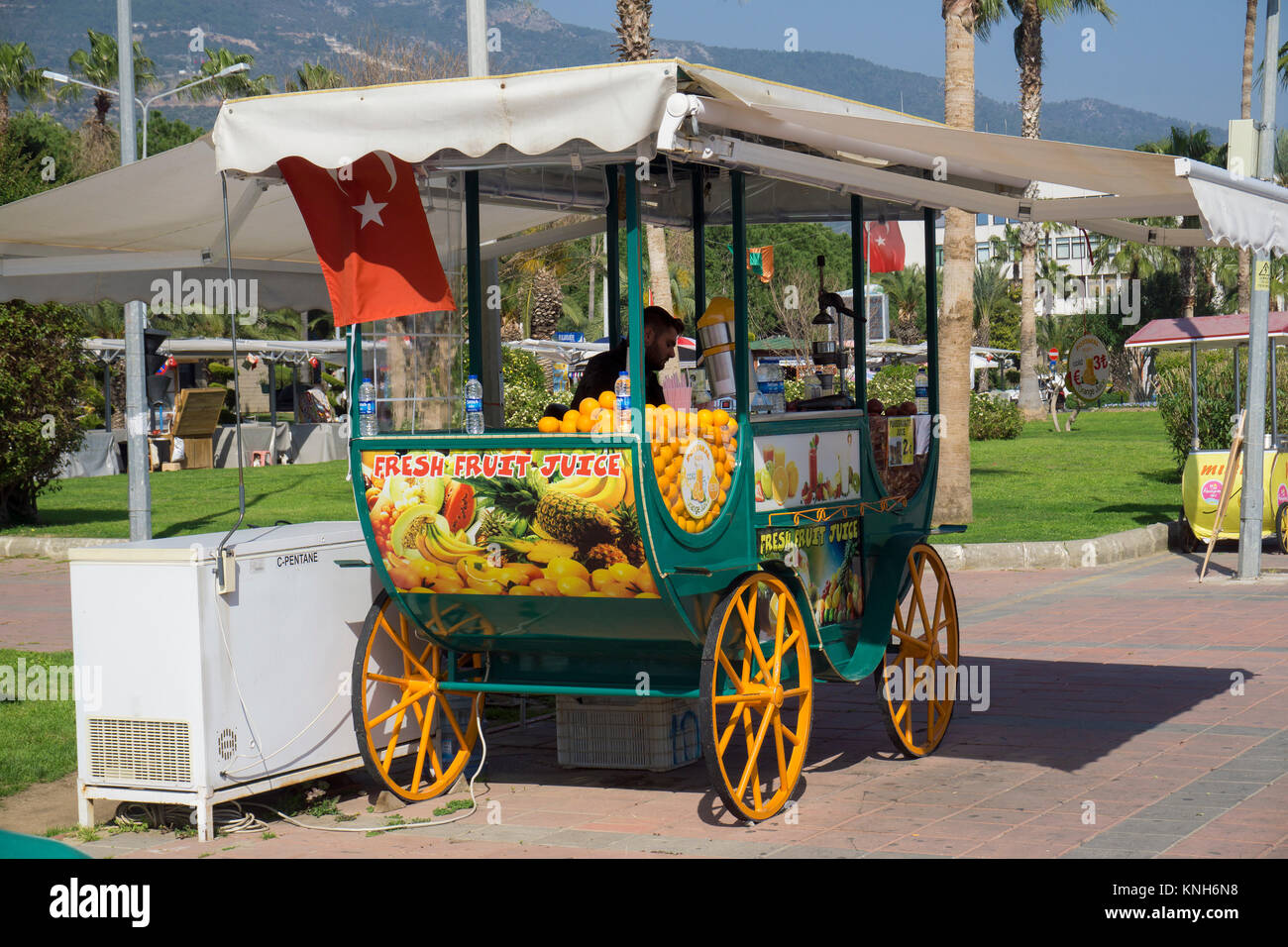 Fruit juice bar a the harbour promenade, Alanya, turkish riviera