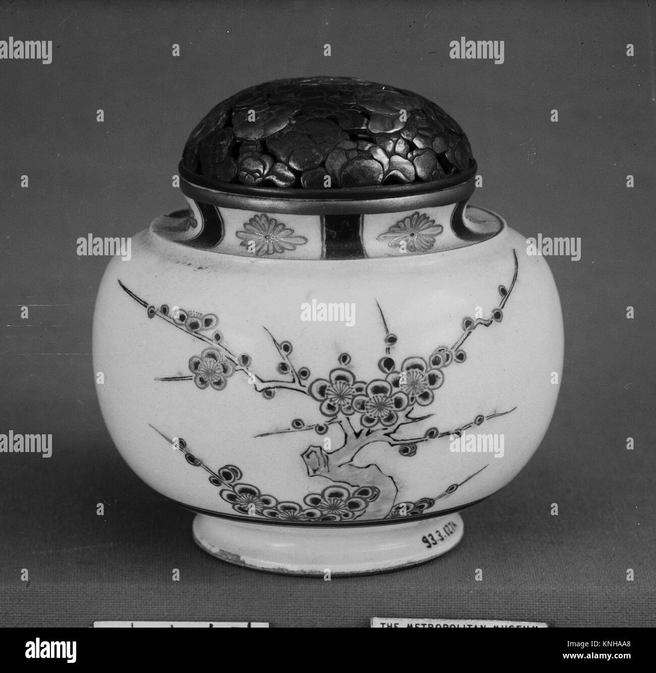 Incense Burner. Period Edo period (16151868); Date 1800; Culture Japan; Medium Clay, very
