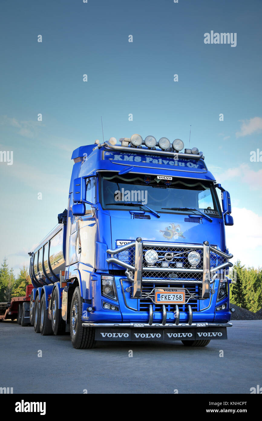 SOMERO, FINLAND - SEPTEMBER 27, 2014: Blue Volvo FH16 Asphalt truck  features chrome accessories and airbrush paintings from the movie Ice Age  Stock Photo - Alamy