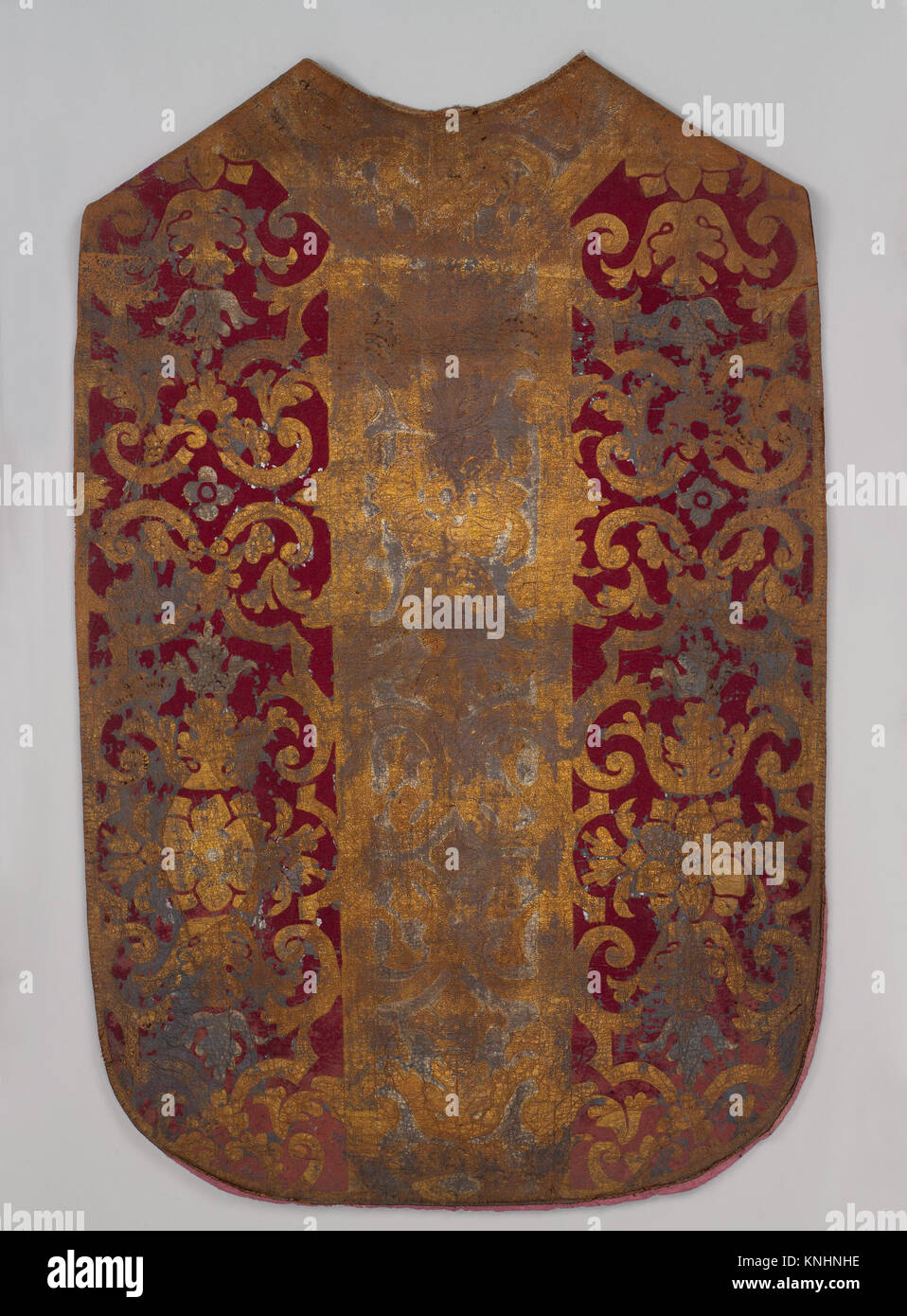 Elaborate 17th century attire hi-res stock photography and images - Alamy