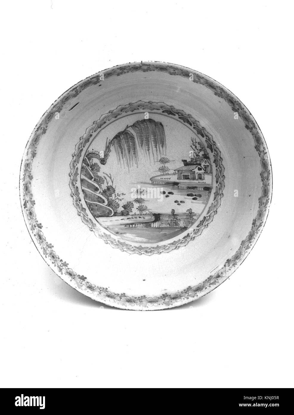 Bowl MET 113559 691 British, Bowl, 1750?60, Tin-enameled earthenware, H. 5 5/8 in. (14.3 cm); Diam. 13 13/16 in. (35.1 cm). The Metropolitan Museum of Art, New York. Purchase, Anita M. Linzee Bequest, 1937 (37.169) Stock Photo