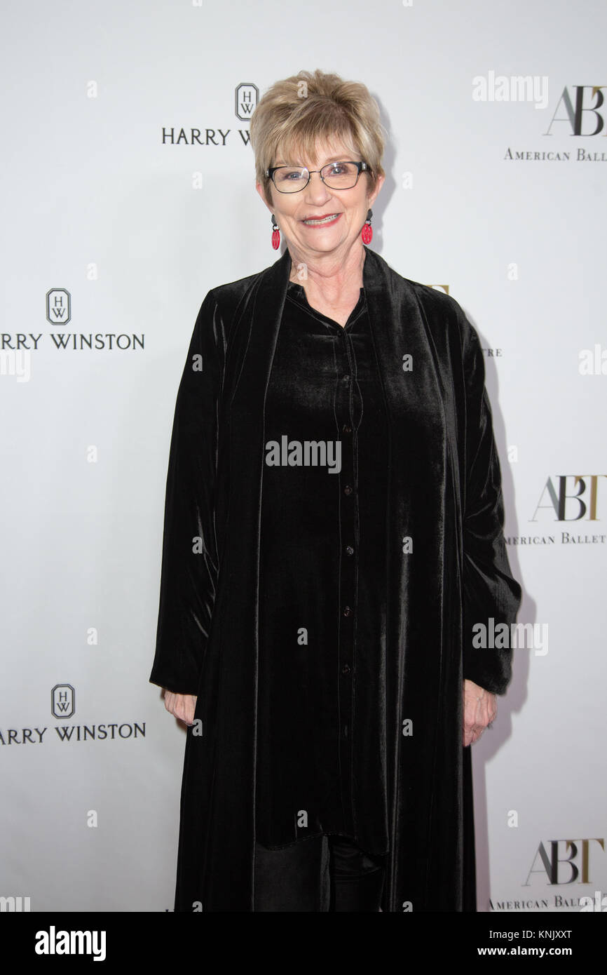 Beverly Hills, Califronia, USA. 11th Dec, 2017. Honoree Judy Morr, Executive Vice President for Segerstrom Center for the Arts, attending the American Ballet Theatre Annual Holiday Benefit dinner and performance at the Beverly HIlton Hotel in Beverly Hills, California on December 11, 2017. The benefit was sponsored by Harry Winston, fine jewelry, and featured performances by Principal Dancers Stella Abrera, Misty Copeland, Gillian Murphy, Hee Seo, and others. Credit: Sheri Determan/Alamy Live News Stock Photo