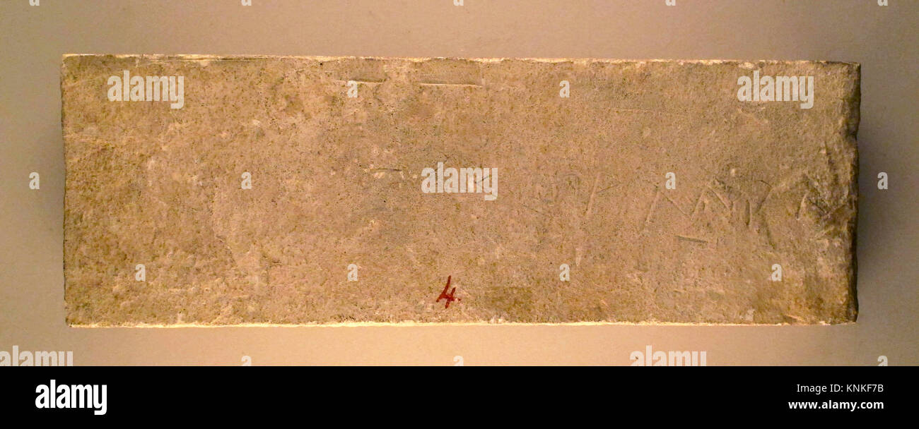 Limestone Dimensions Image dimensions for block hi-res stock photography and images - Alamy