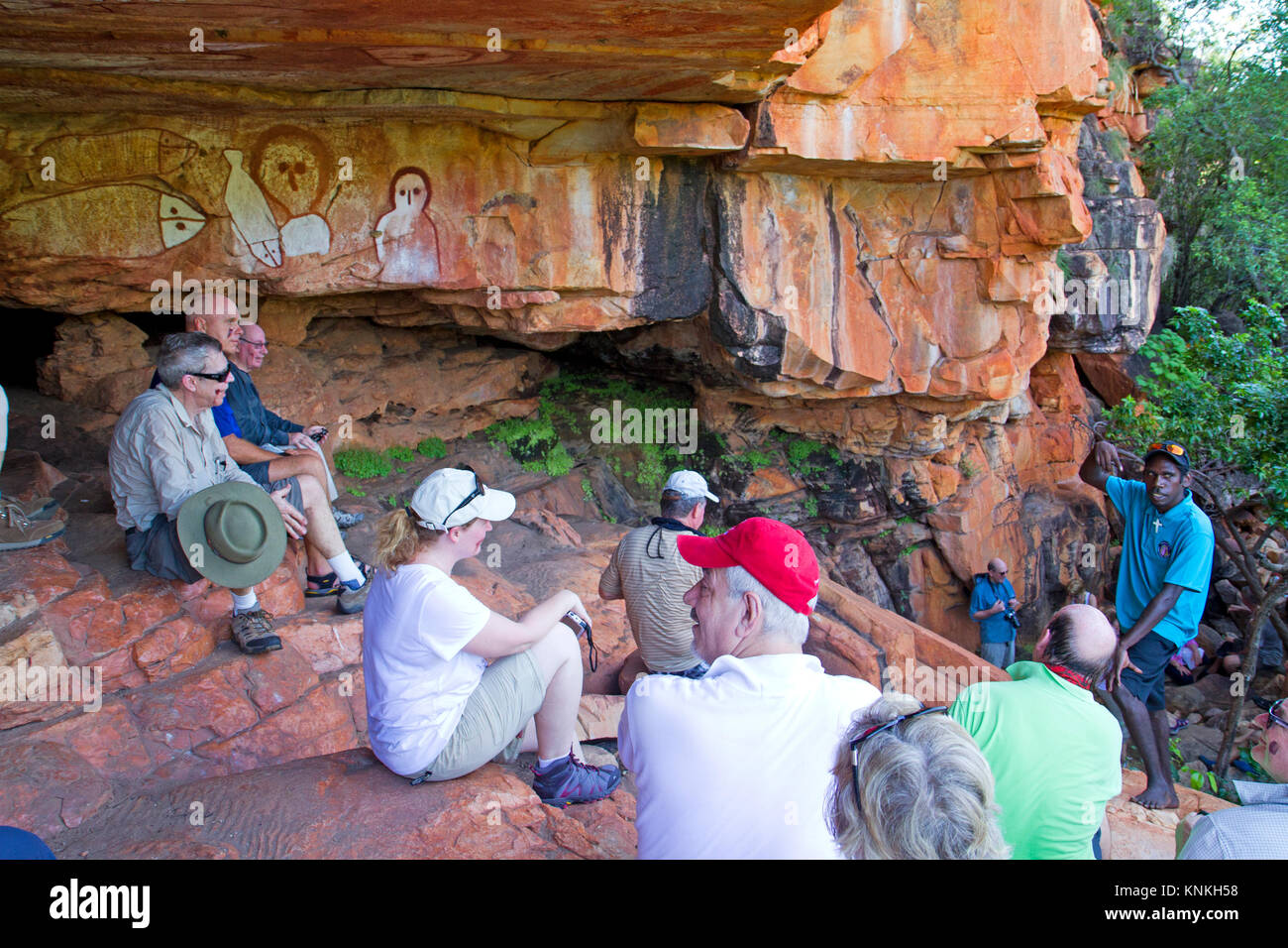 The Ngumbre Wandjina Aboriginal art site at Raft Point Stock Photo