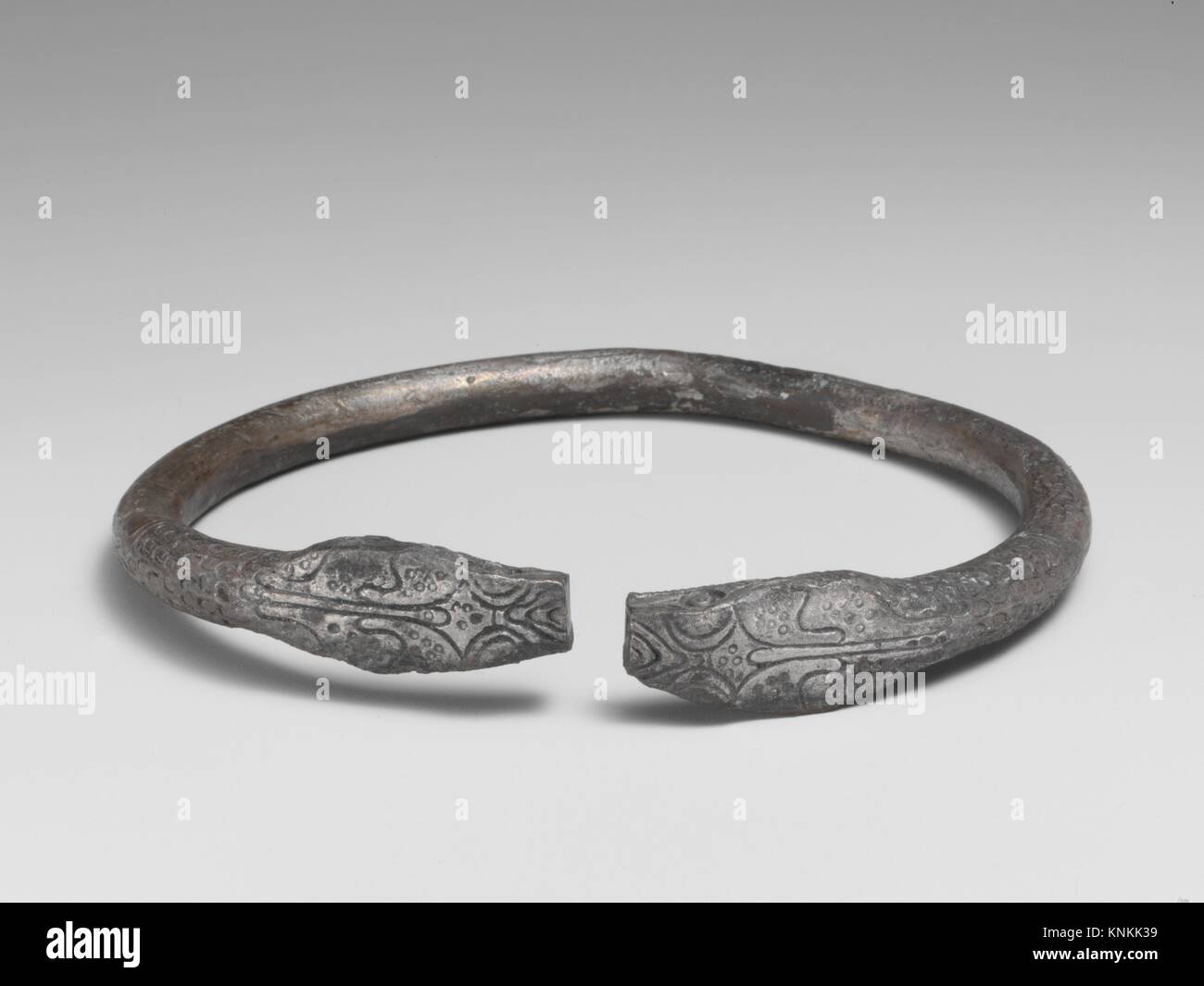 Silver bracelet ending hires stock photography and images Alamy